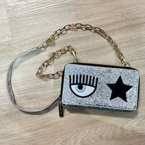Chiara Ferragni 眨眼長夾-斜揹/側揹/手拿三用包