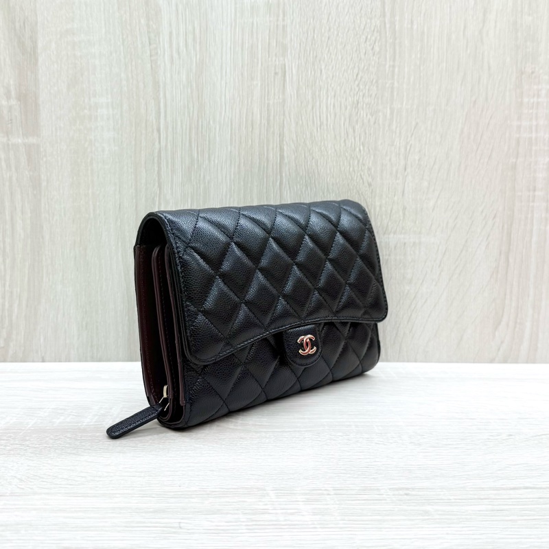 Chanel黑色淡金牛皮下蓋三折WOC /AP3547-3