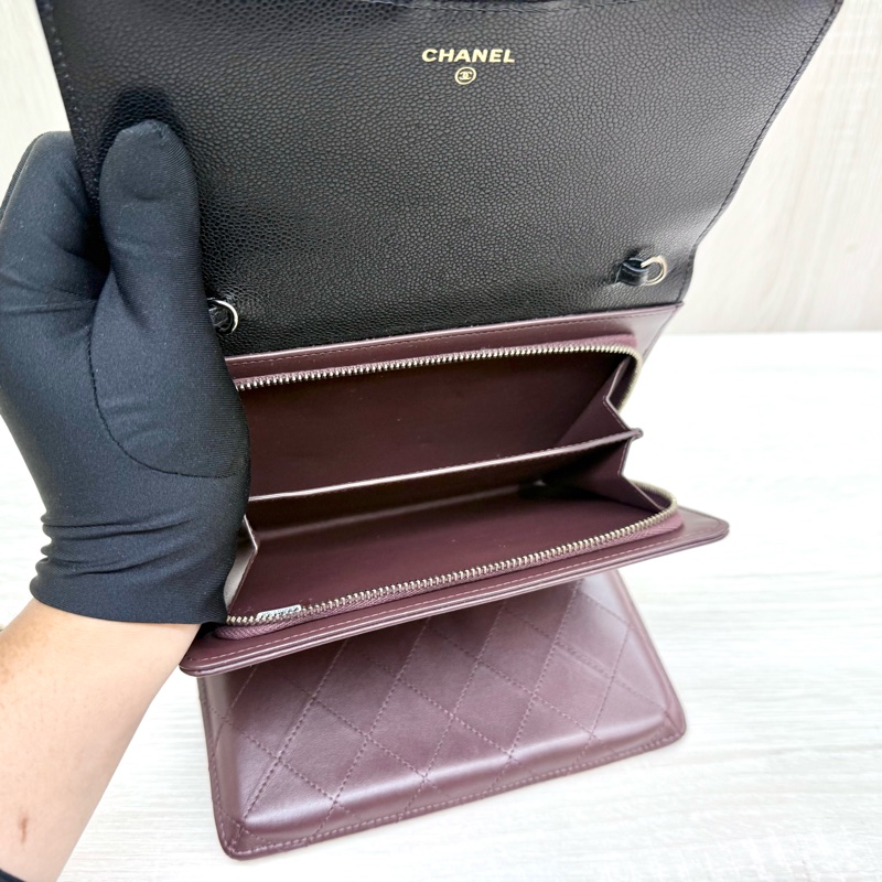 Chanel黑色淡金牛皮下蓋三折WOC /AP3547-6