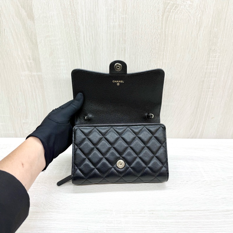 Chanel黑色淡金牛皮下蓋三折WOC /AP3547-7