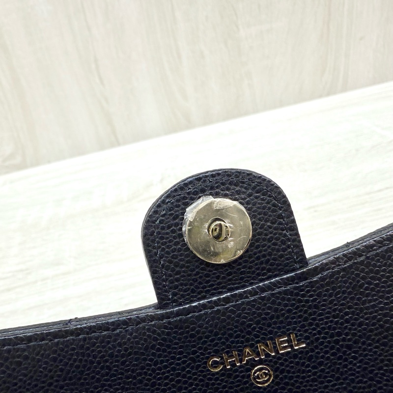 Chanel黑色淡金牛皮下蓋三折WOC /AP3547-10