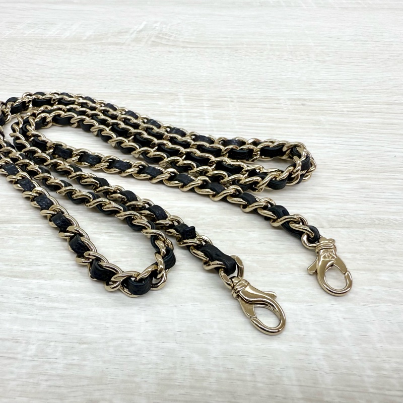 Chanel黑色淡金牛皮下蓋三折WOC /AP3547-14