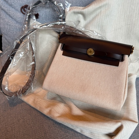 💖Hermes mini Herbag💖 烏木色 K刻 全新