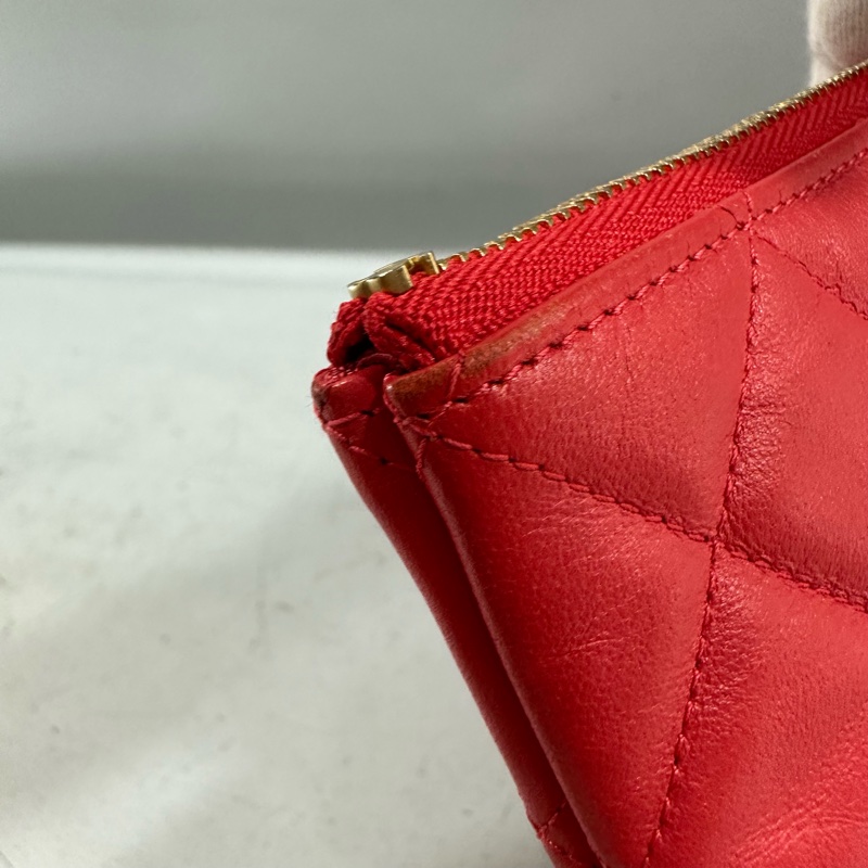 chanel A82045 蜜桃色羊皮金釦 手拿包-16