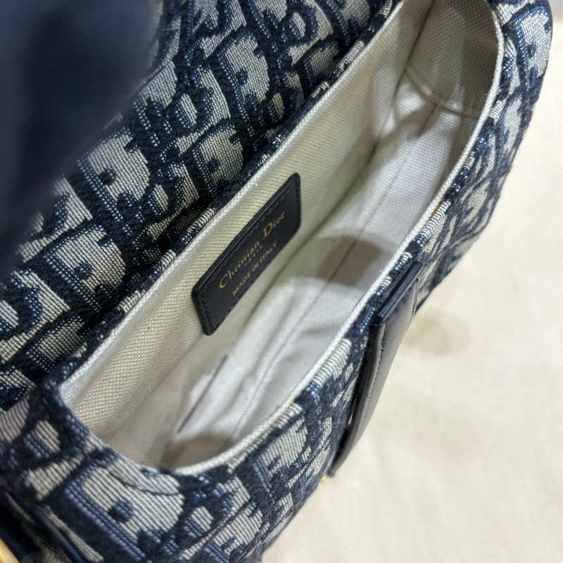 Dior 藍色小馬鞍包-9
