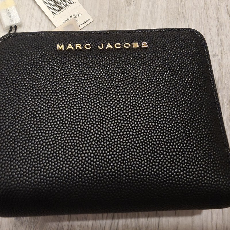 Marc Jacob's 魚子醬 短夾 黑色 全新 未拆封 吊牌未拆-1