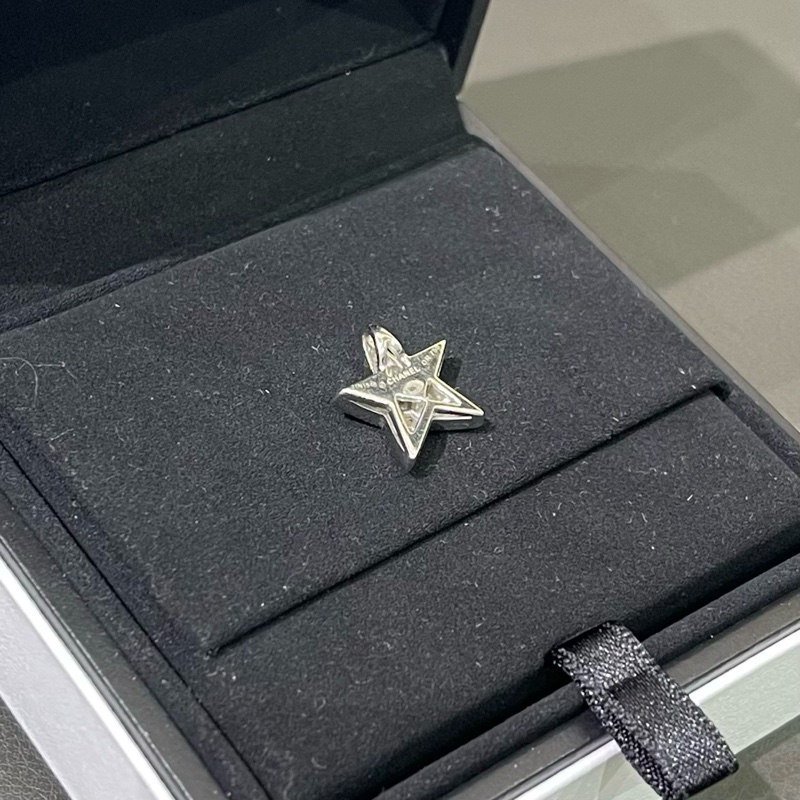 CHANEL白金满钻中号星星吊坠-3