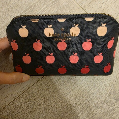 Kate Spade 彩色蘋果 經典款 防刮皮 化妝包