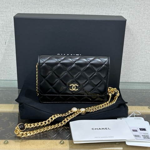 大全配🈶購證 #99新閒置 香奈兒22B珍珠琺瑯鏈條黑金WOC 芯片款