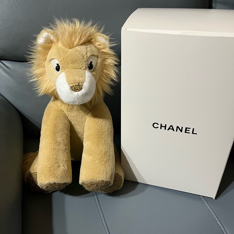 CHANEL VIC限定的小獅子