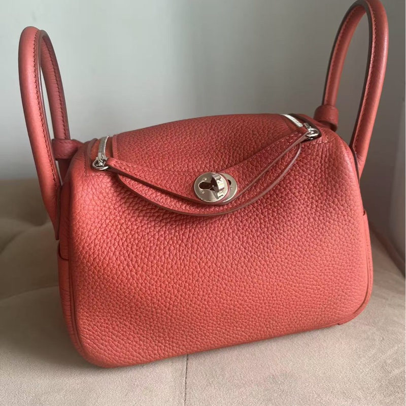 🌟Hermes🌈Mini Lindy一代❤️磚紅色銀扣❤️99就🌟TC皮🌟閑置🌟貼膜在🌟-1