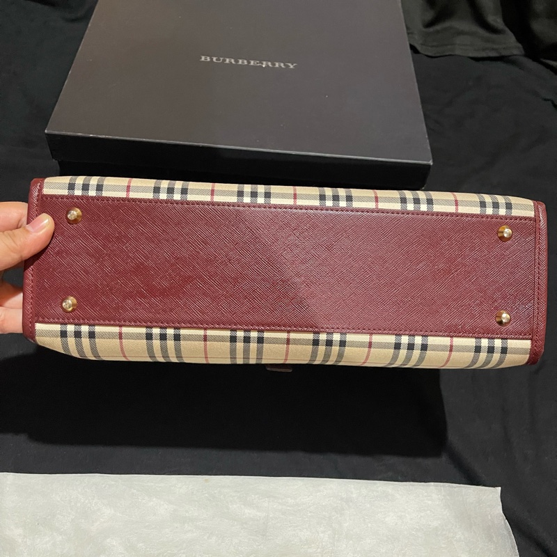 Burberry經典格紋手提包-11
