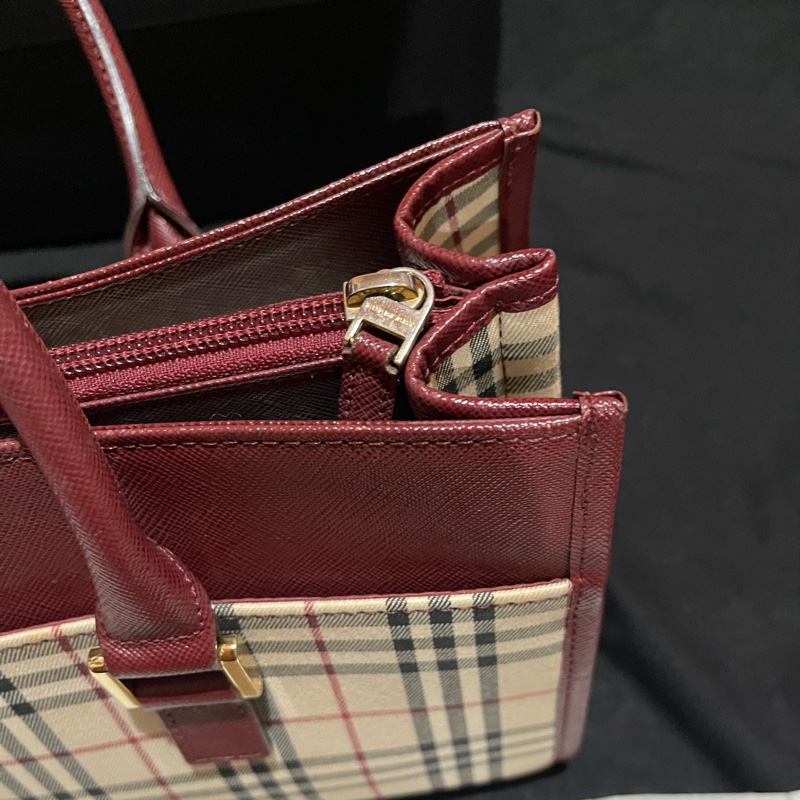 Burberry經典格紋手提包-12
