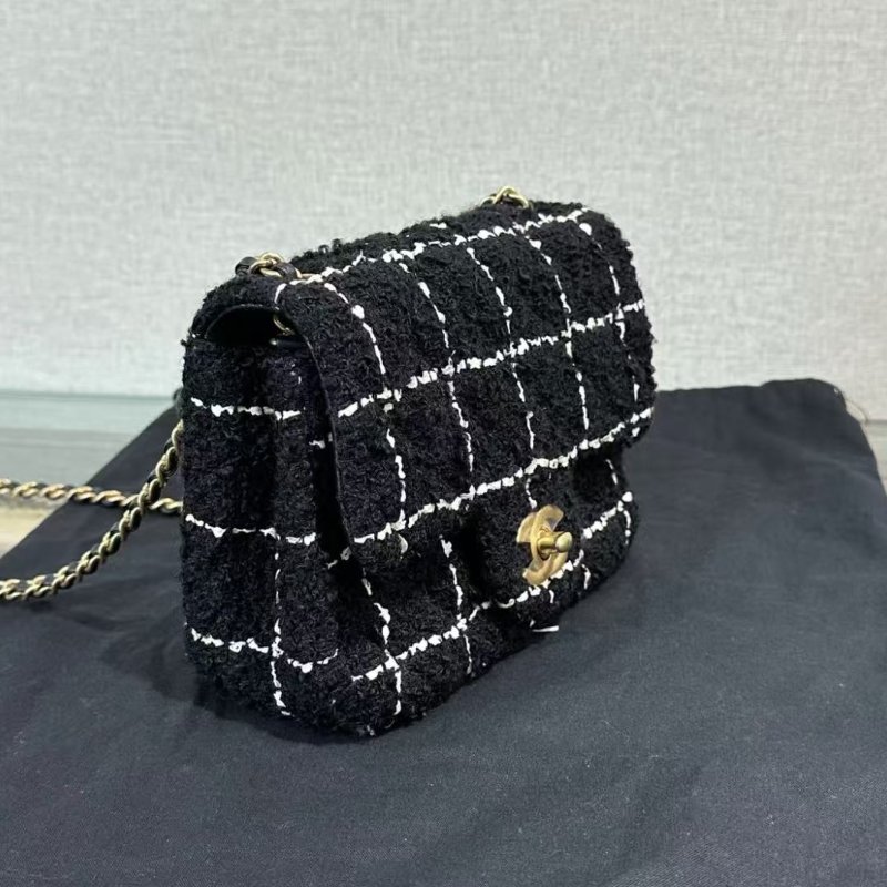 CHANEL 黑白毛呢金球方胖子肩背斜背包 17*13*7 98新 配件塵袋-0