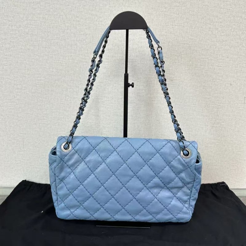 CHANEL 藍銀外縫隙季節款肩背斜背鏈條包 30*18*7 98新配件塵袋保卡-5