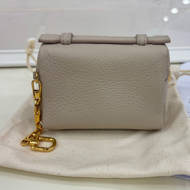 Loro Piana/LP mini Extra Pocket 大象灰 包挂/耳機包  閒置新 有購證-3