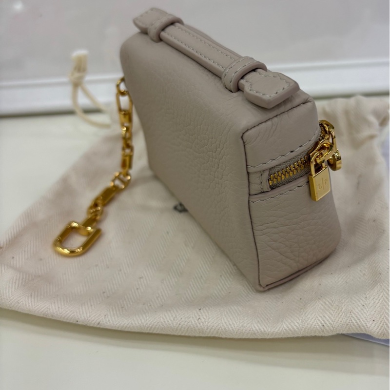 Loro Piana/LP mini Extra Pocket 大象灰 包挂/耳機包  閒置新 有購證-4