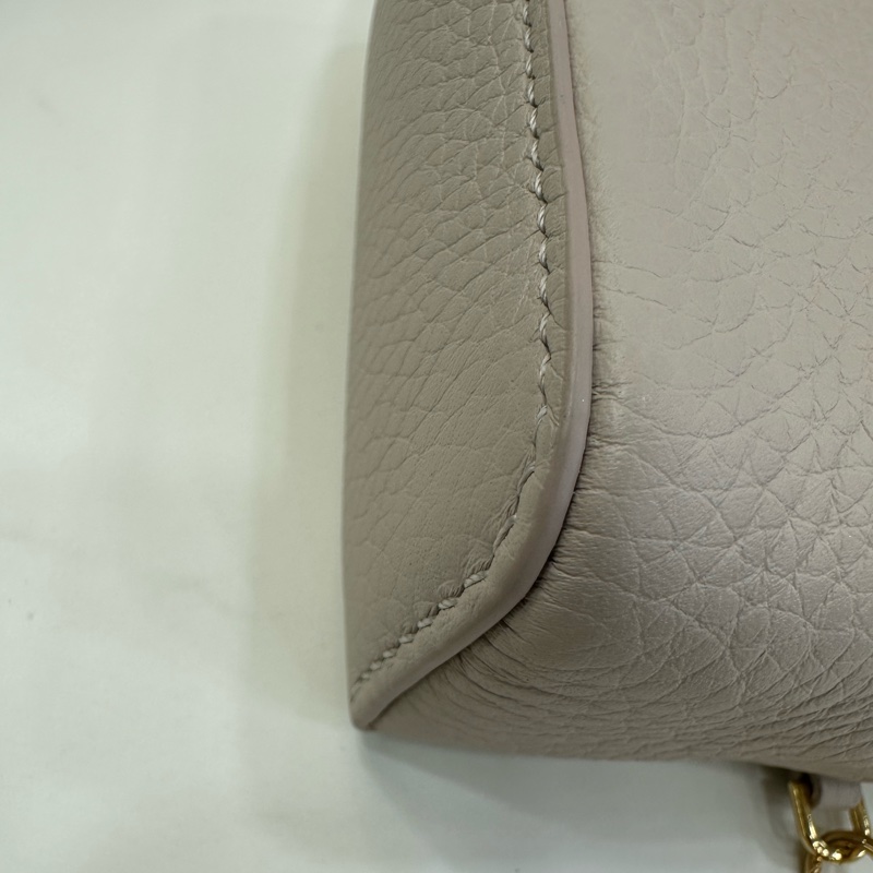 Loro Piana/LP mini Extra Pocket 大象灰 包挂/耳機包  閒置新 有購證-9