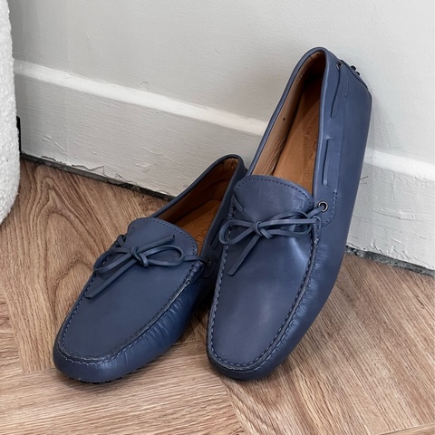 TOD’S Gommino 滑面牛皮綁帶休閒豆豆鞋