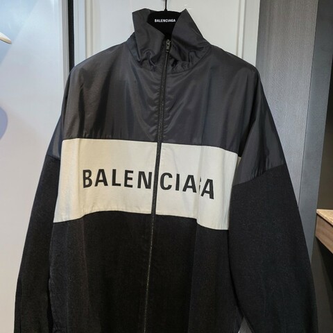 Balenciaga 風衣外套