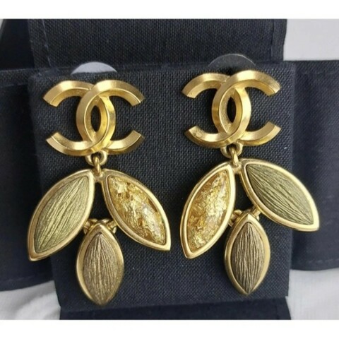 CHANEL 耳環