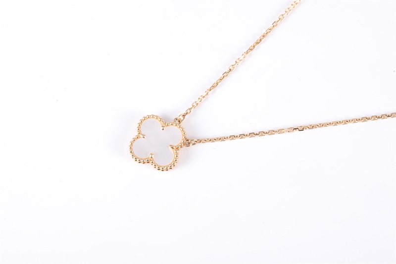 VAN CLEEF&ARPELS(梵克雅寶) Vintage Alhambra 中號單花項鏈 新扣 18K黃金/白貝母 項鏈 黃金-2