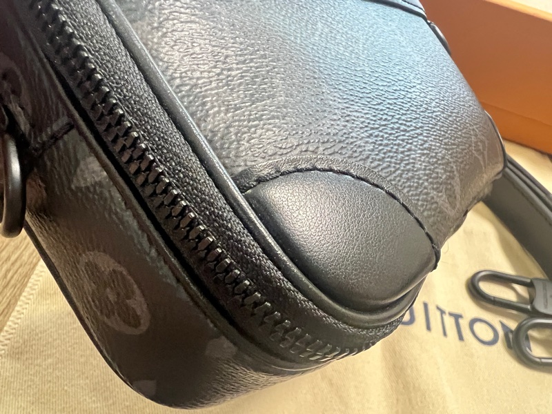 LV Alpha 相機包-2