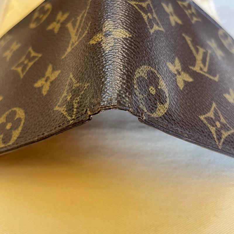 LV Louis Vuitton Monogram M61665 零錢袋短夾-11
