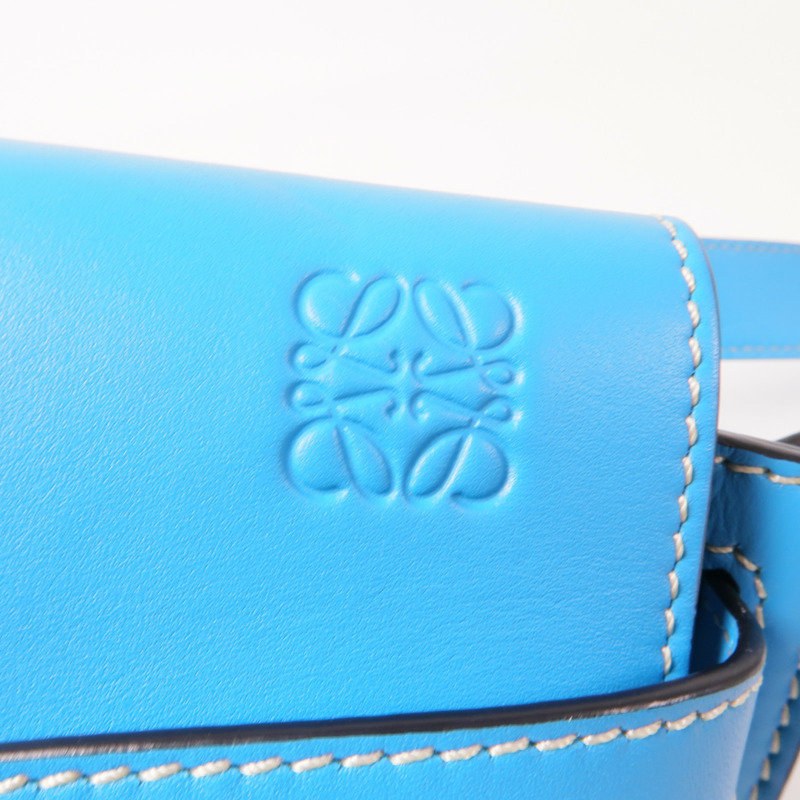 LOEWE 牛皮皮革Gate Bumbag銀扣腰包-9