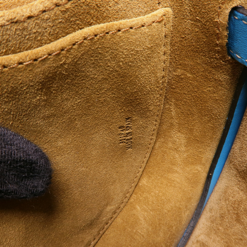 LOEWE 牛皮皮革Gate Bumbag銀扣腰包-12