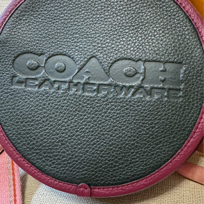 coach側背圓餅包-4