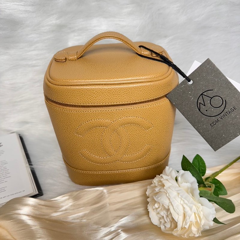 Chanel Vintage 奶茶化妝捅包-1