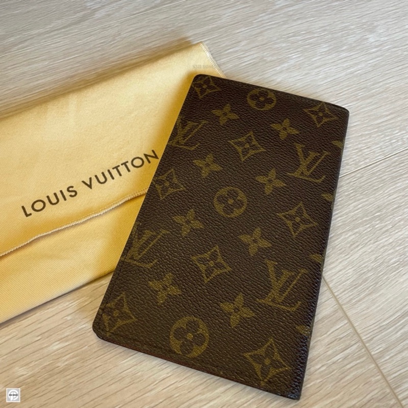 LV Louis Vuitton Monogram 老花長夾/護照夾-1