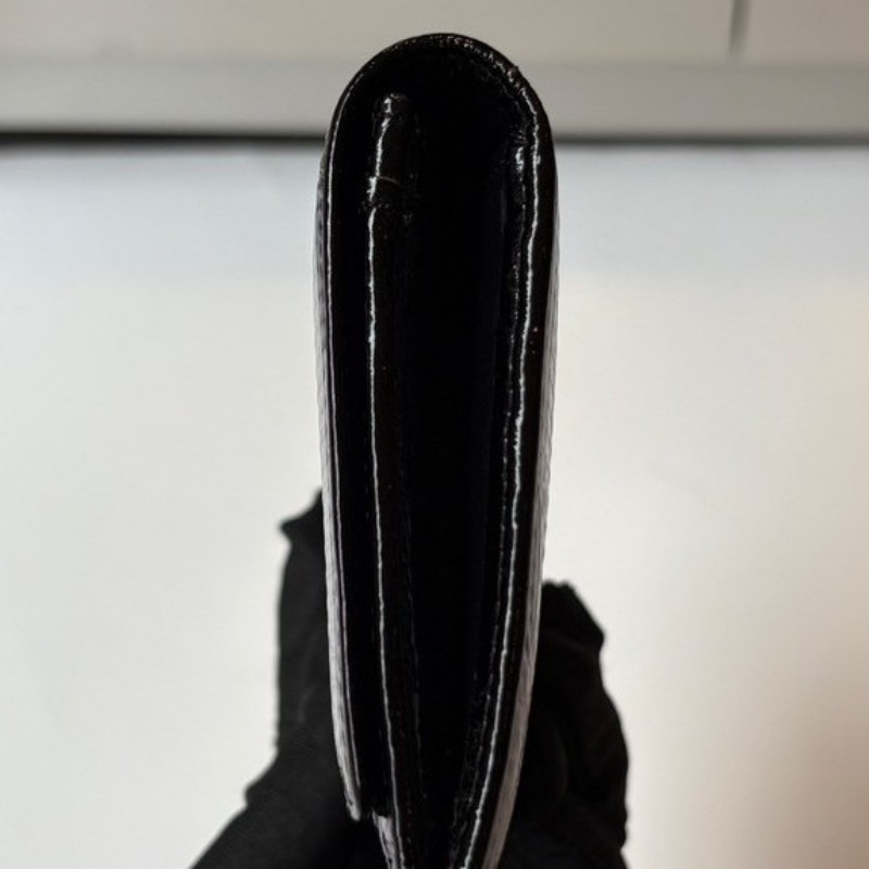 Cartier 黑色漆皮下蓋長夾-6