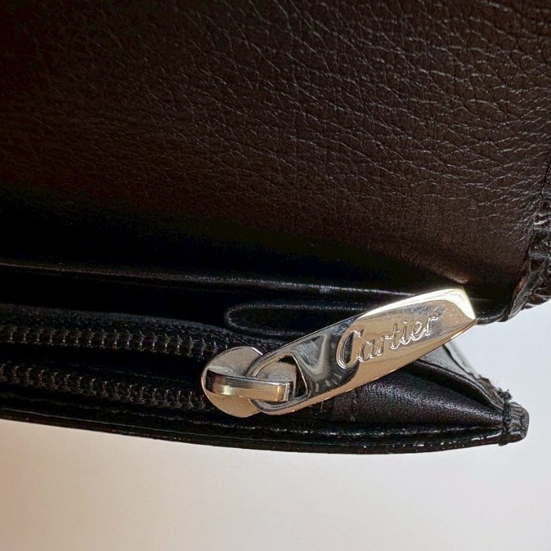 Cartier 黑色漆皮下蓋長夾-11