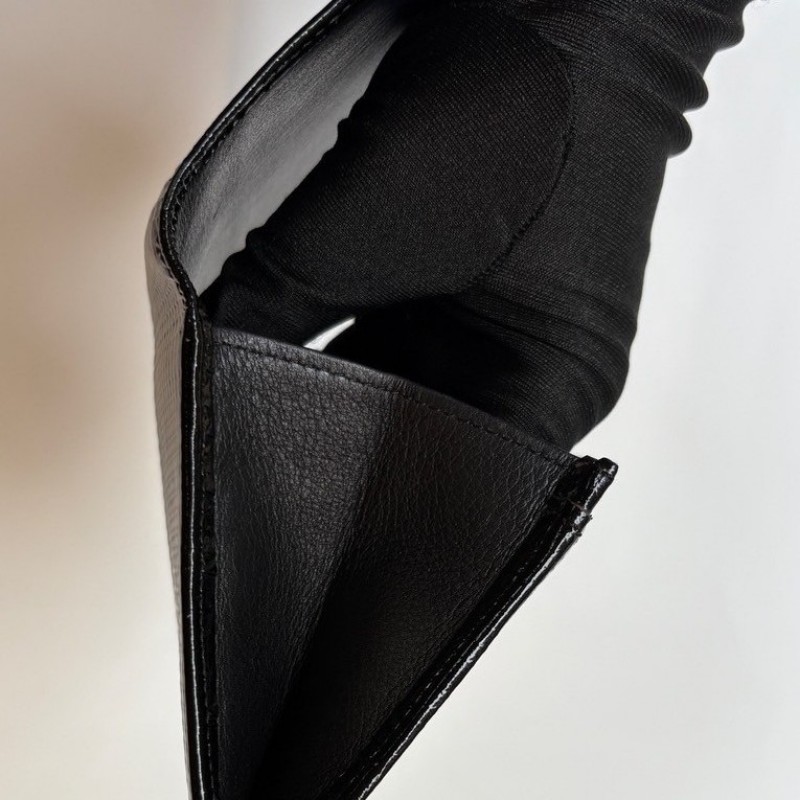 Cartier 黑色漆皮下蓋長夾-14