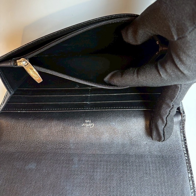 Cartier 黑色漆皮下蓋長夾-15