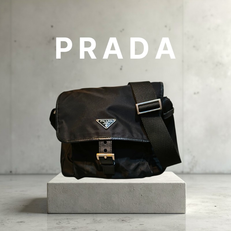 ❤️感恩月❤️折扣最後倒數至5/31‼️【8成新】㊣✨PRADA✨普拉達 黑色 輕量 帆布 皮革 單釦 掀蓋式 郵差包 肩背包 斜背包 /二手包/二手精品/保證正品🌳二手樹屋🌳-0