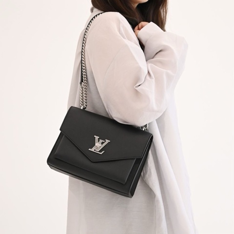 LV Mylockme Chain Bag 質感小牛皮肩斜背翻蓋銀鍊包