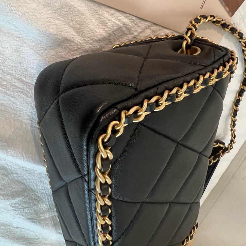 ෆ Chanel 滾邊穿皮鍊黑金cf 🖤24B-16