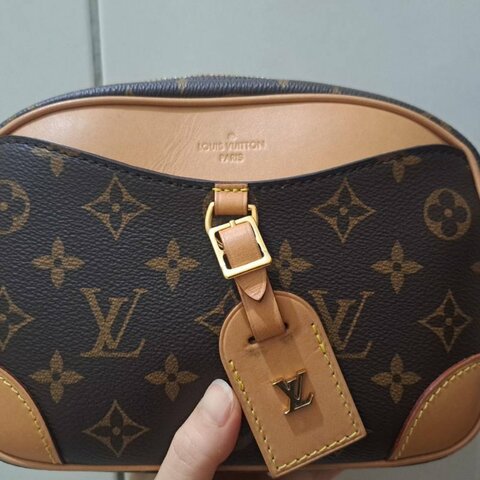 LV Deauville Mini M45528 老花相機包 斜背包 肩背包