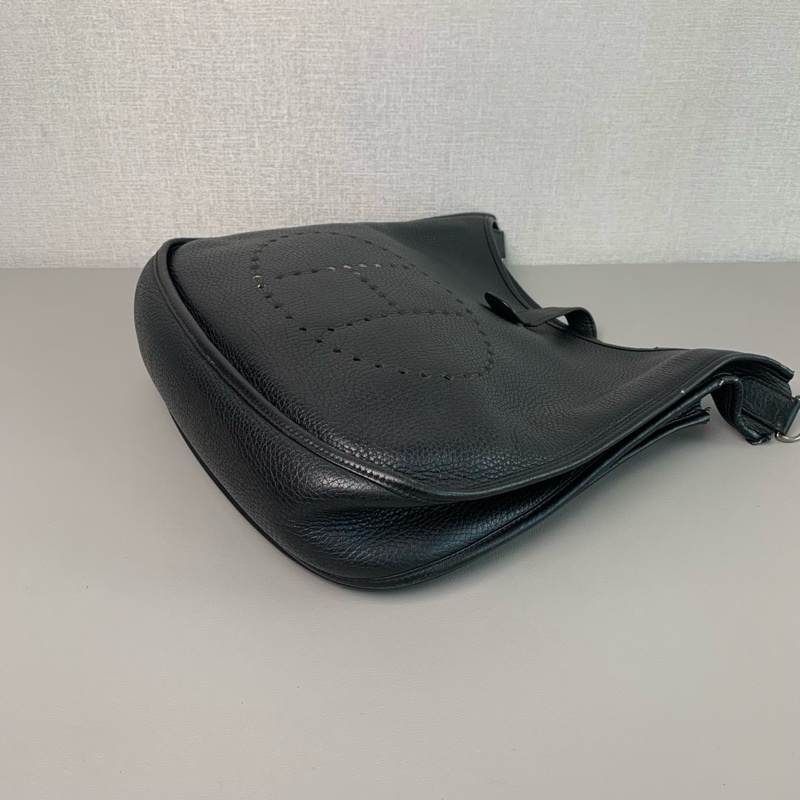 99新限量出售🆕Hermes黑銀Evelyne33斜挎肩背包🐎-5