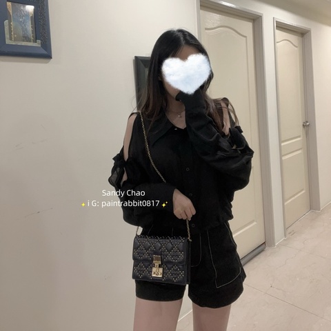 ෆ Dior Addict卯釘包