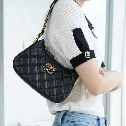 ✨CHANEL 23K黑金19bag hobo包 20*13*5 99新配件塵袋