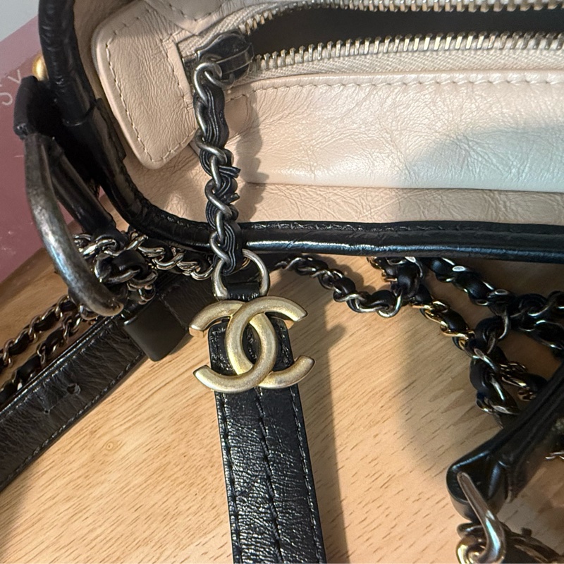 Chanel 流浪包中號 Gabrielle Medium bag-19