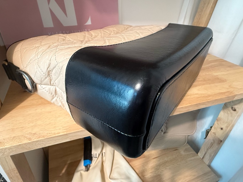 Chanel 流浪包中號 Gabrielle Medium bag-8