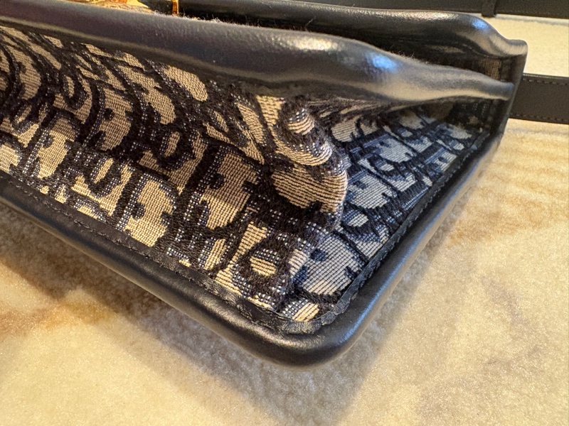 Dior /迪奧 老花蒙田30 單肩斜跨包 尺寸24*17*6-3