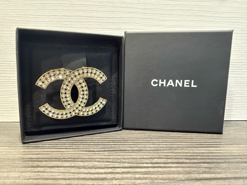 Chanel 雙C胸針 全新品-4