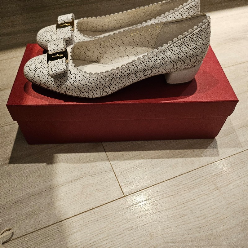 Ferragamo-4