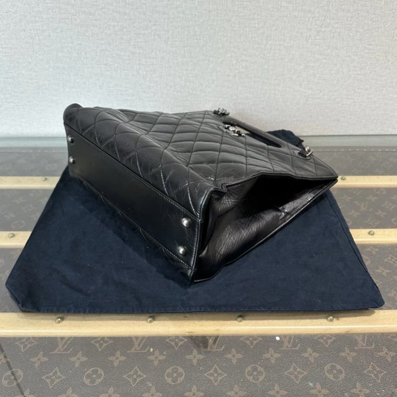 CHANEL 黑銀油蠟皮孟買手提肩背包 29*27*12 98新 配件:塵袋-2